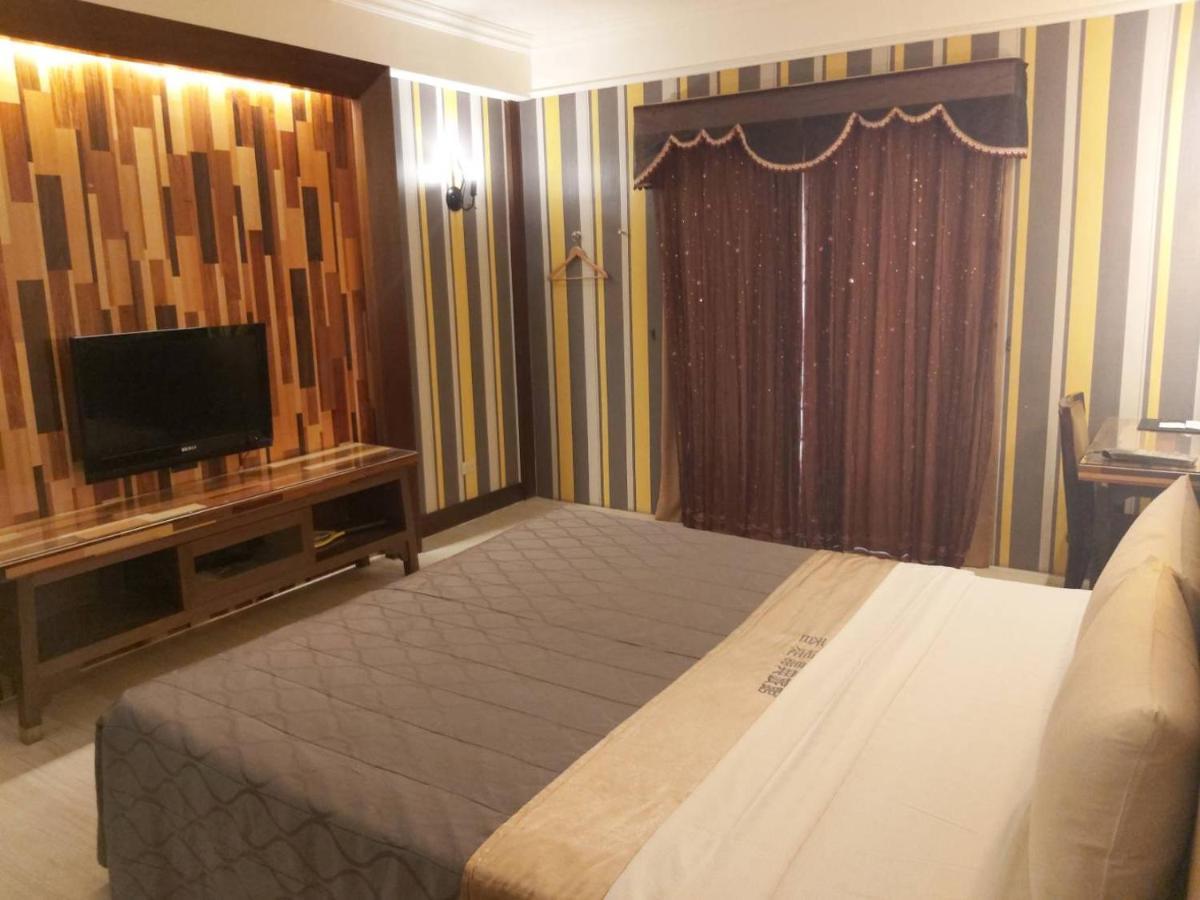 Chateau Motel Kaohsziung Kültér fotó