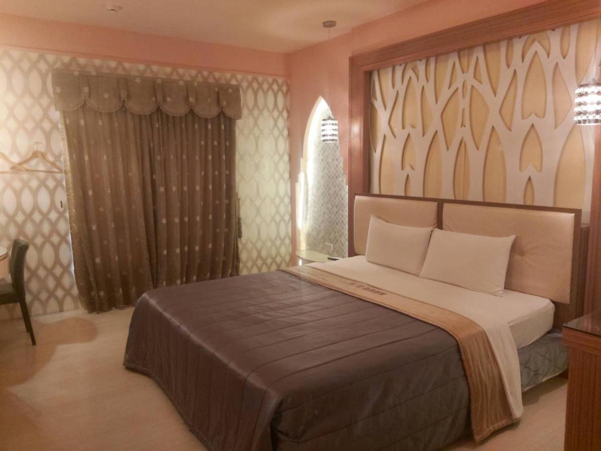 Chateau Motel Kaohsziung Kültér fotó