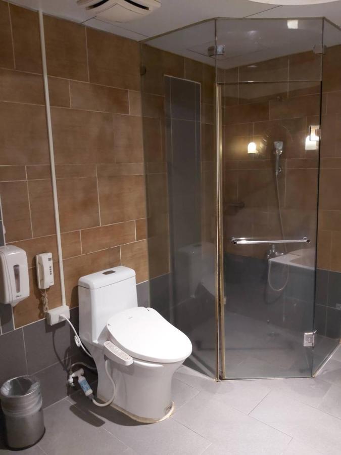 Chateau Motel Kaohsziung Kültér fotó